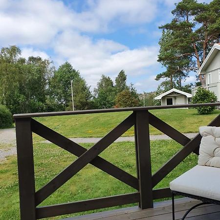 Tvabaddsstuga I Hamburgsund Villa Exterior foto